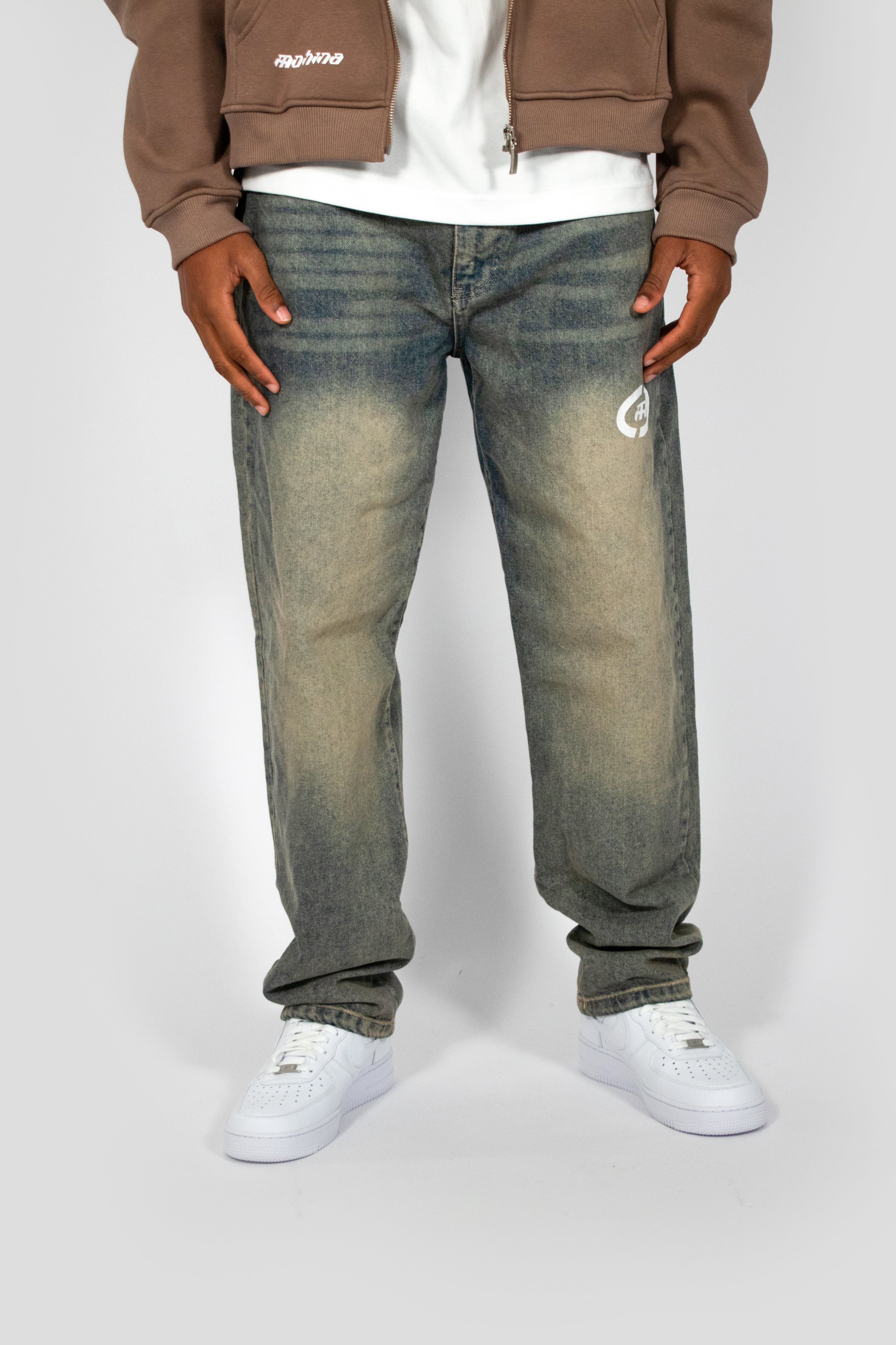 signature jeans