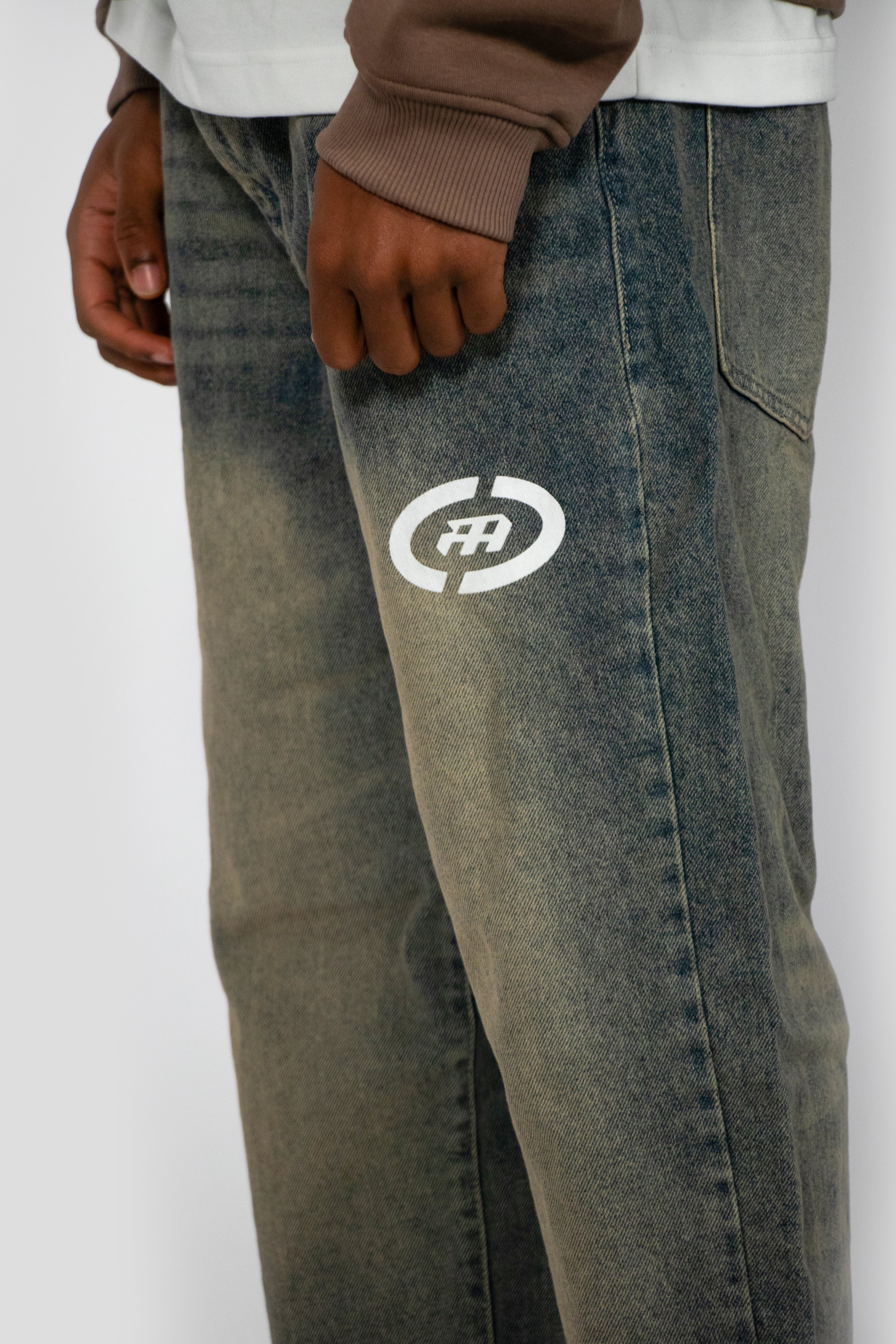 signature jeans